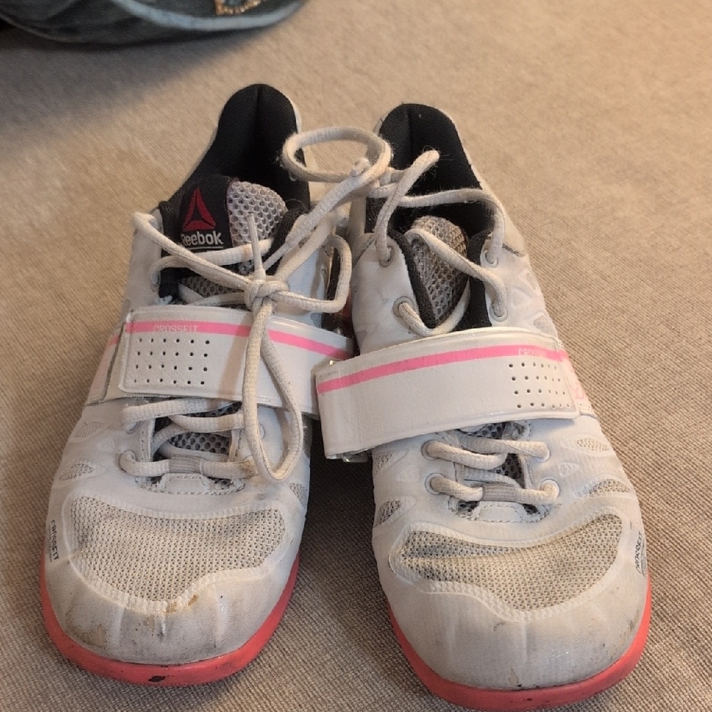 Reebok Women's White and Pink Lifters Shoes
